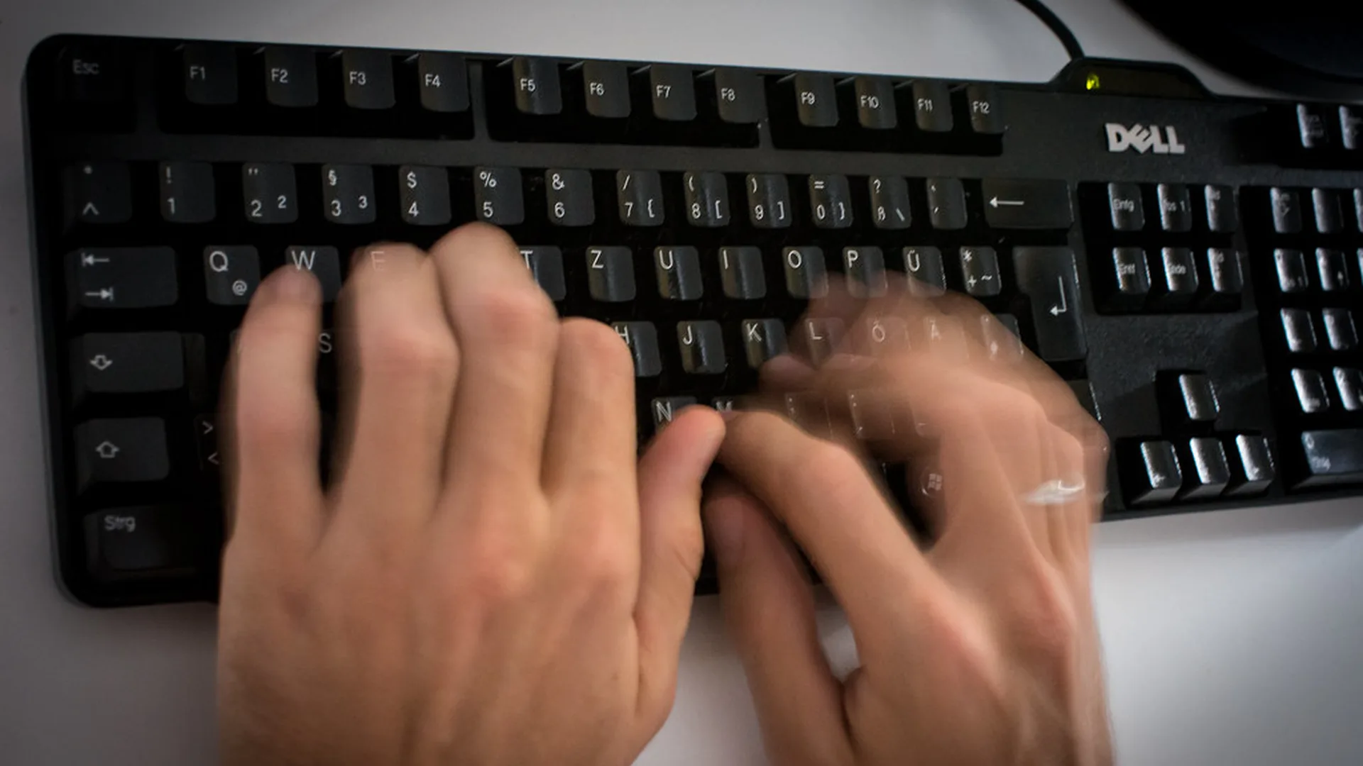 SynthaxFlow writers testing a tutorial's code samples